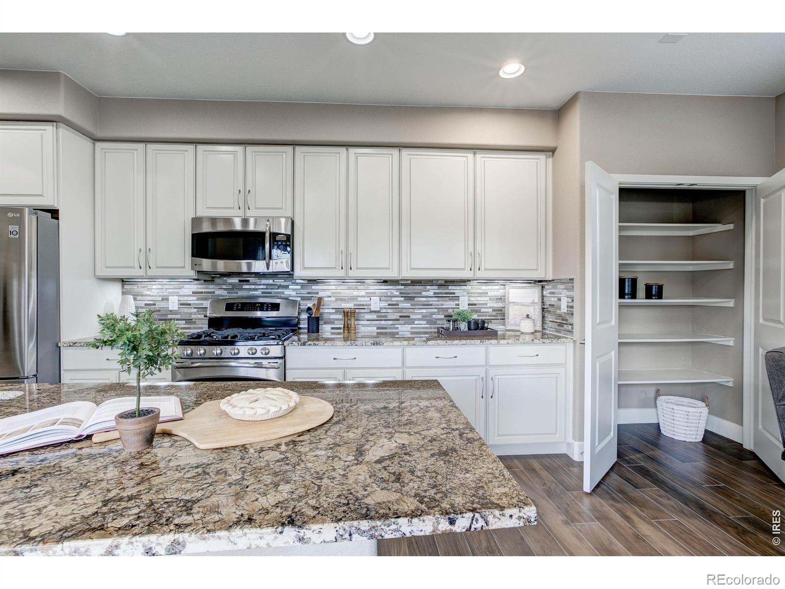 MLS Image #8 for 1648  venice lane,longmont, Colorado
