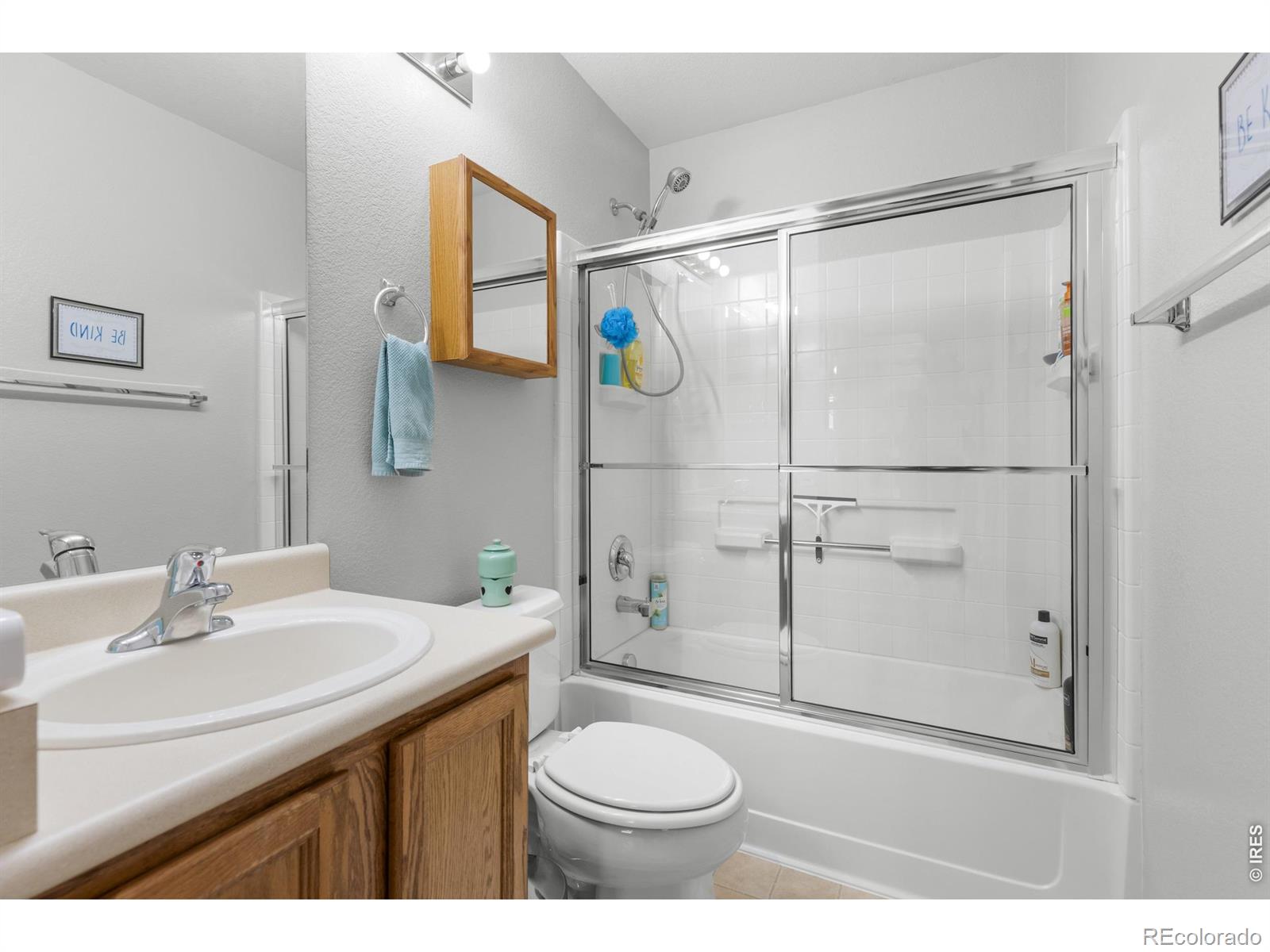 MLS Image #16 for 21471  randolph place,denver, Colorado