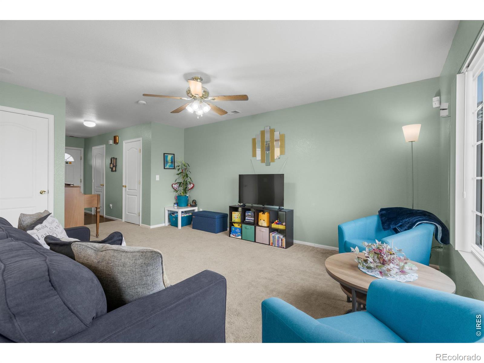 MLS Image #2 for 21471  randolph place,denver, Colorado