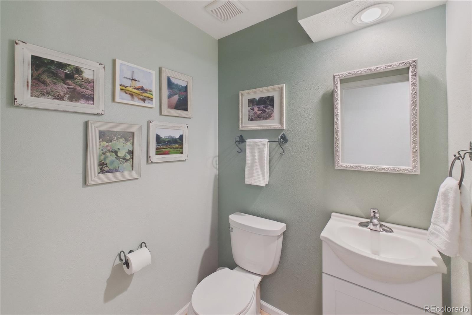 MLS Image #11 for 8135 s ogden street,centennial, Colorado