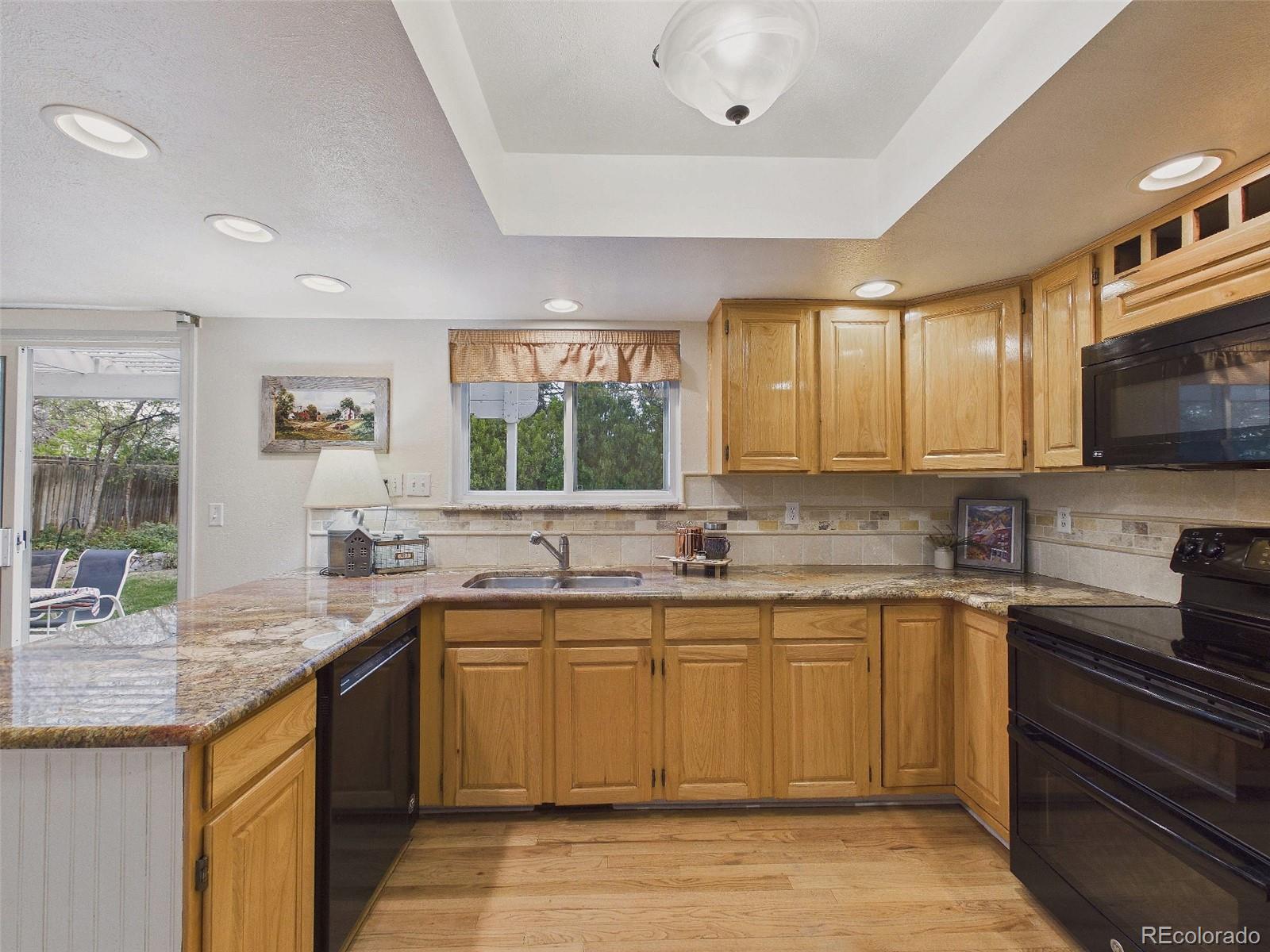 MLS Image #7 for 8135 s ogden street,centennial, Colorado