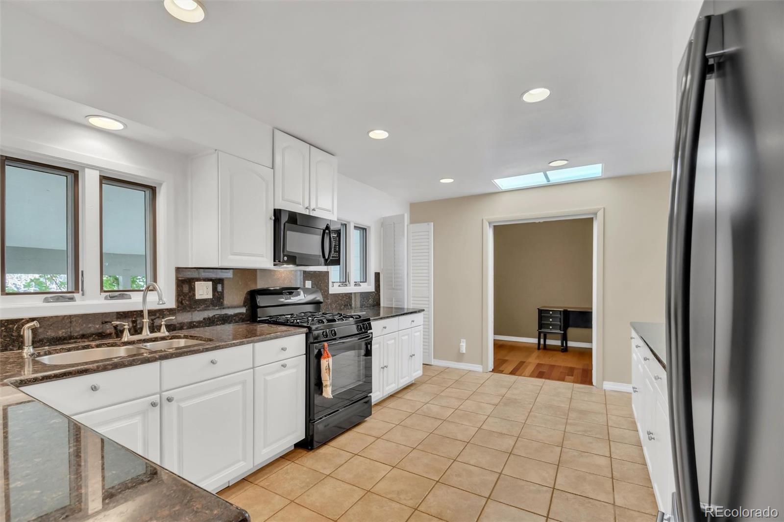 MLS Image #13 for 48  scott drive,broomfield, Colorado