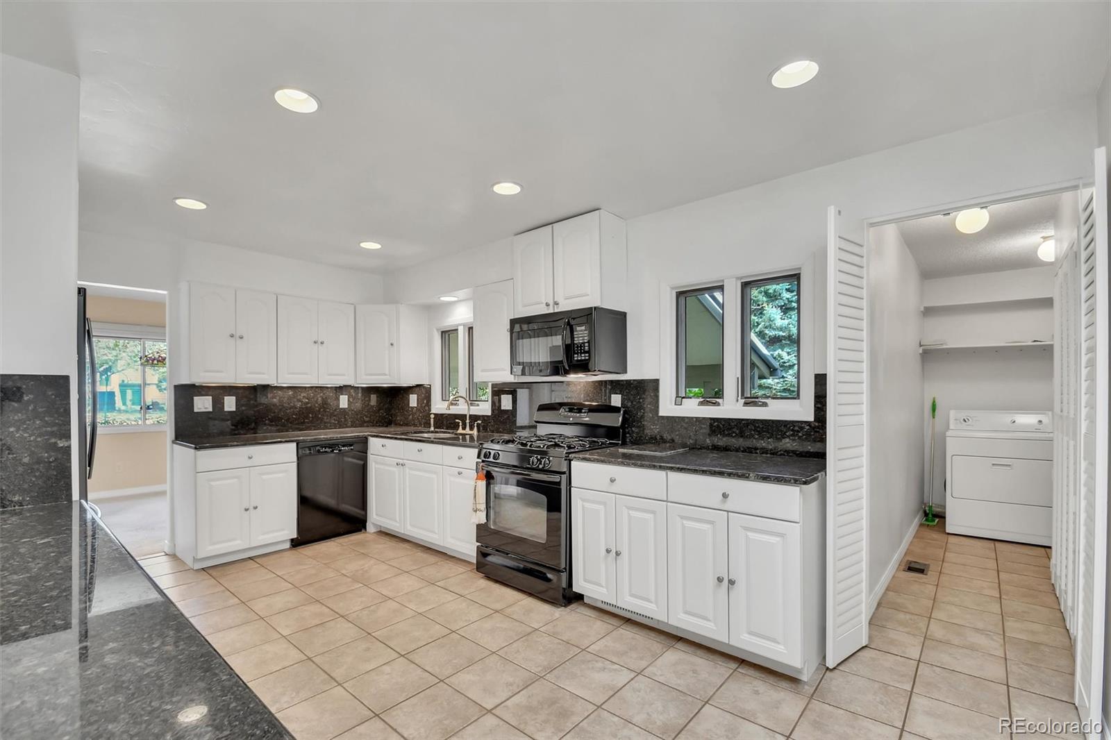 MLS Image #15 for 48  scott drive,broomfield, Colorado
