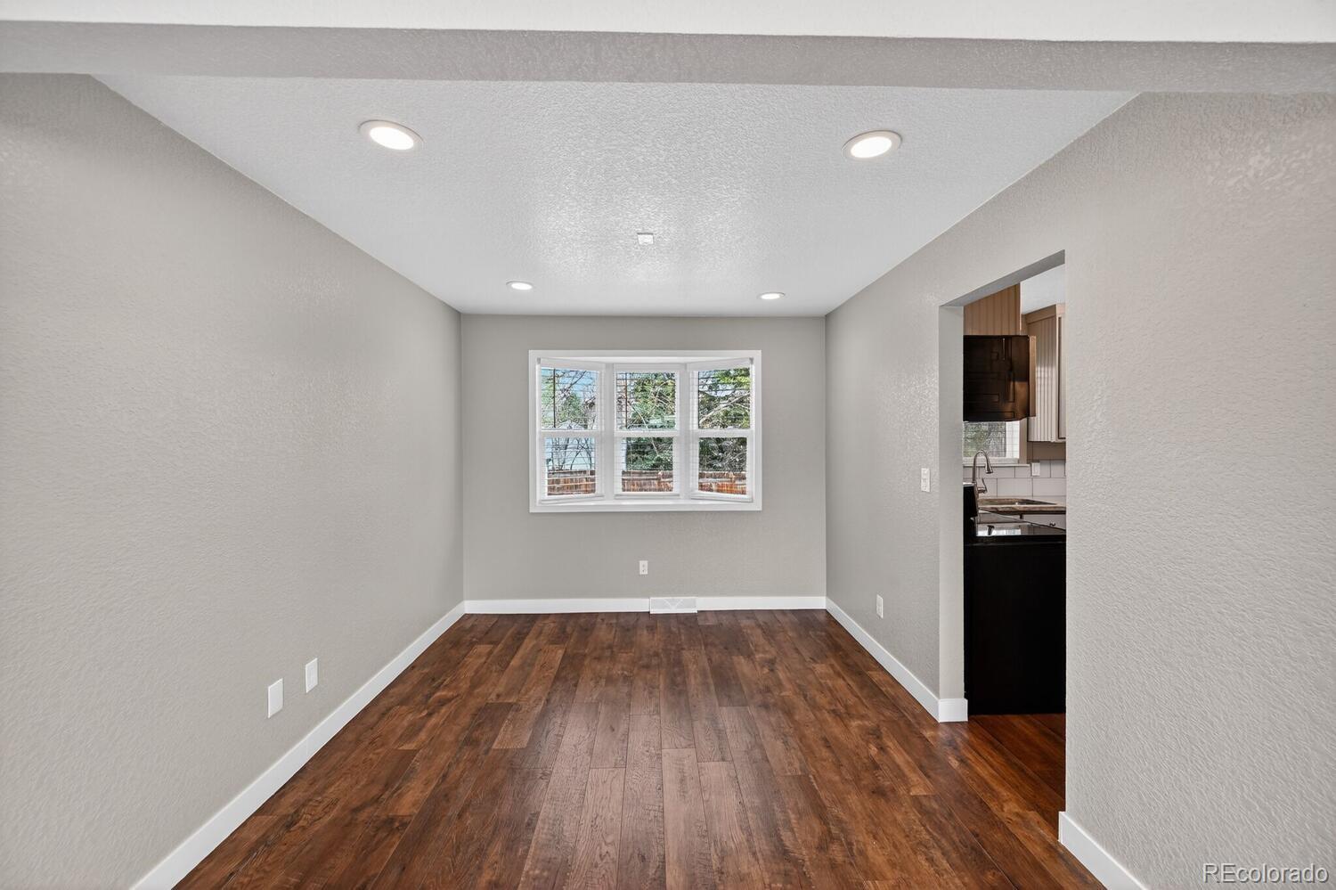 MLS Image #3 for 7303 s vance street,littleton, Colorado