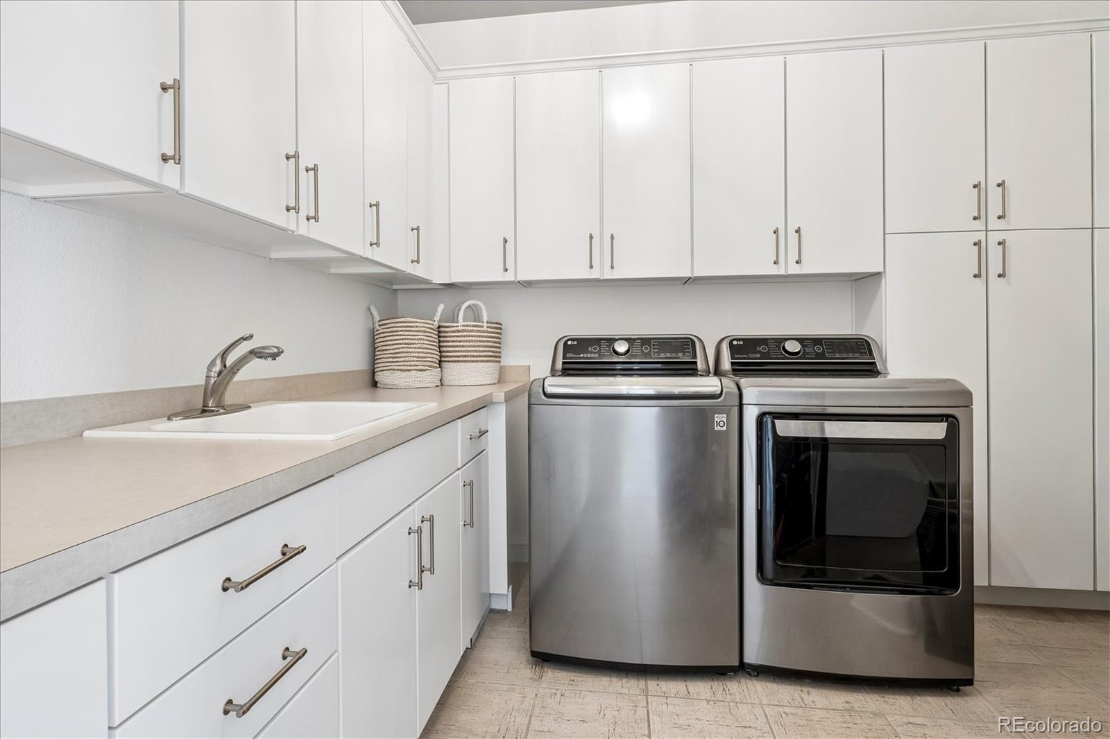 MLS Image #26 for 9540  silent hills lane,lone tree, Colorado