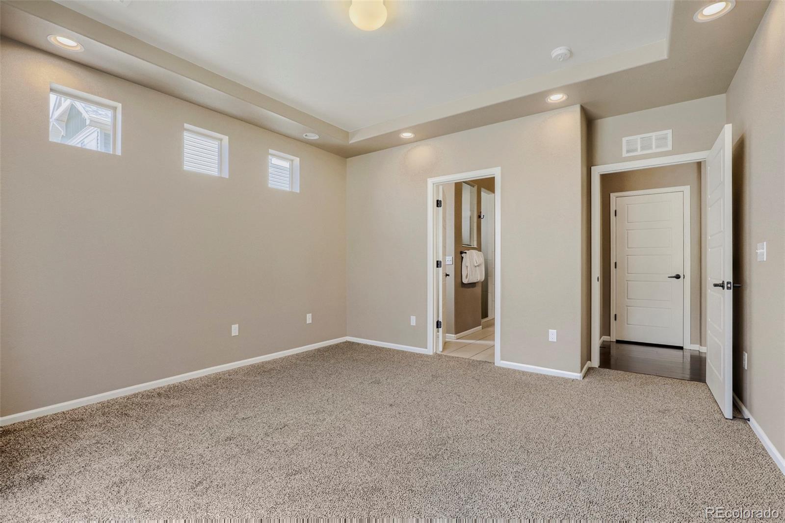 MLS Image #11 for 4665  walden court,denver, Colorado