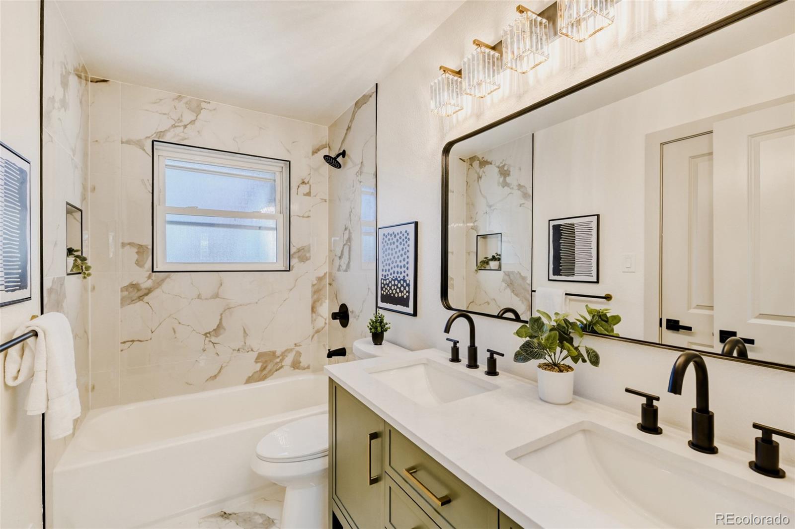 MLS Image #13 for 900  essex drive,denver, Colorado