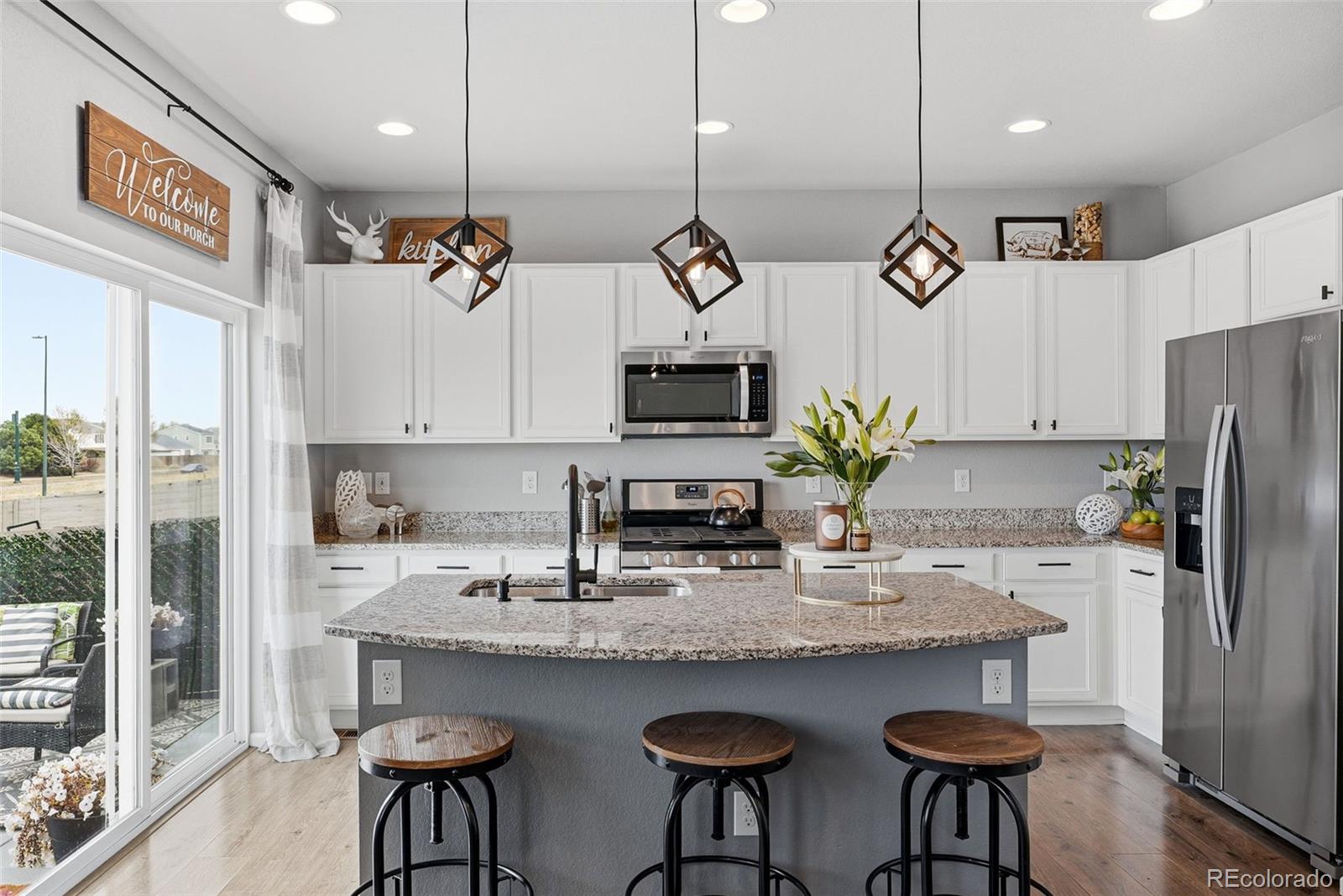 MLS Image #10 for 15723 e warner drive,denver, Colorado
