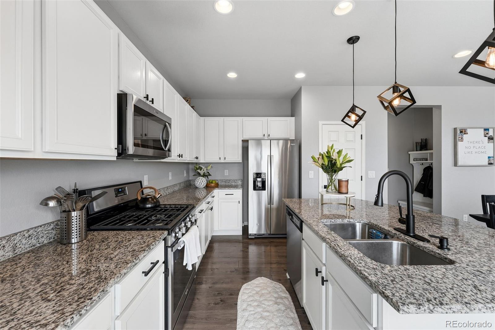 MLS Image #13 for 15723 e warner drive,denver, Colorado