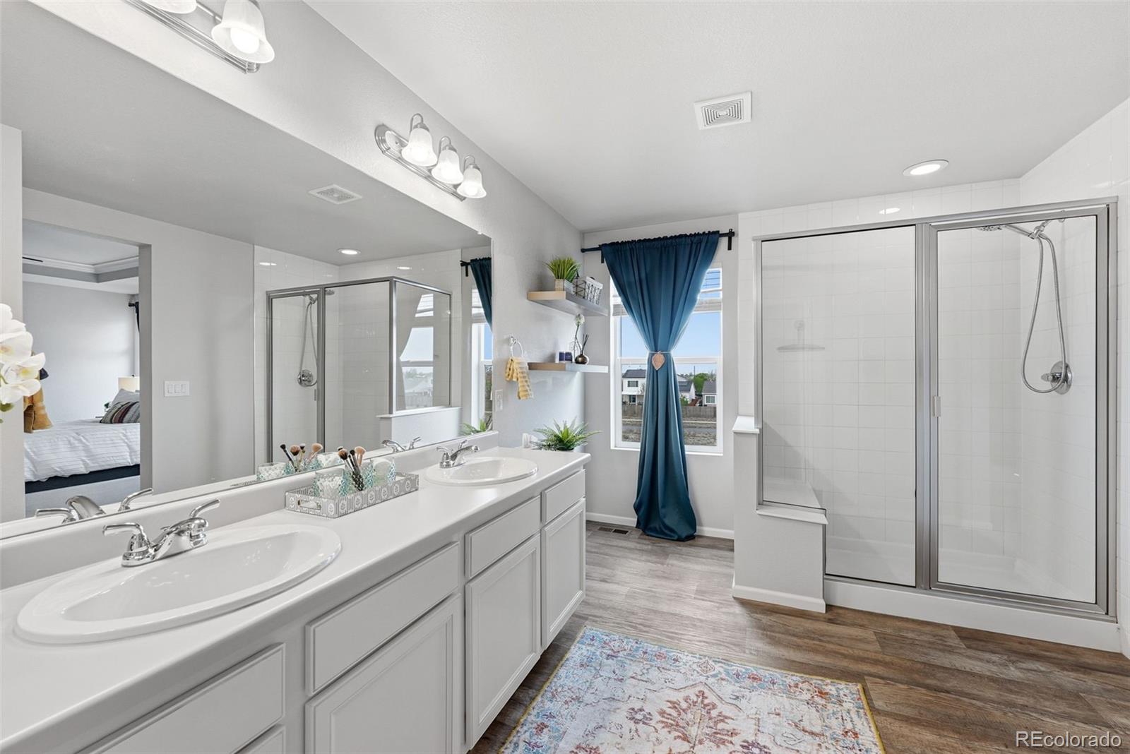 MLS Image #20 for 15723 e warner drive,denver, Colorado