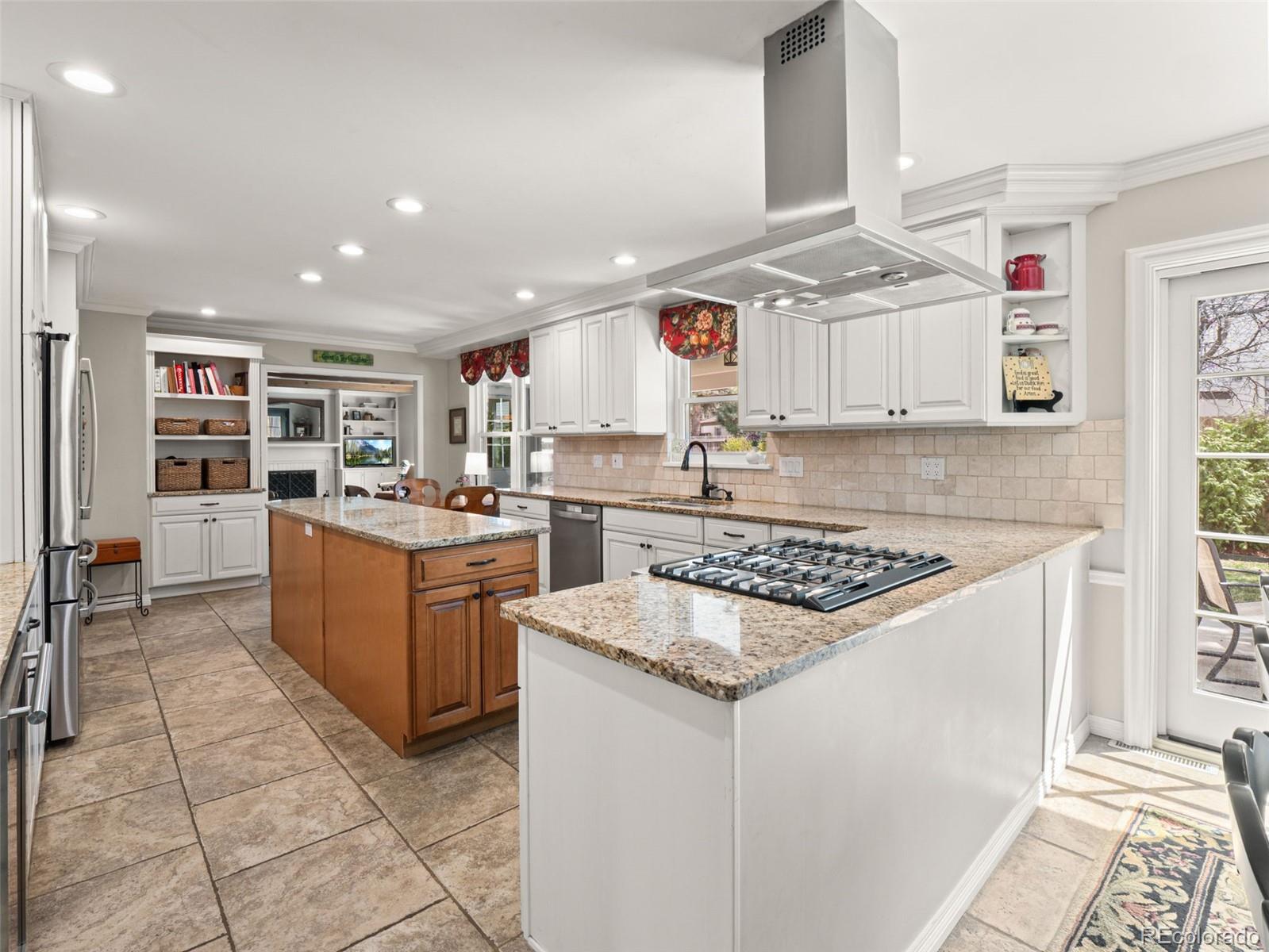 MLS Image #10 for 9880 e chenango avenue,greenwood village, Colorado