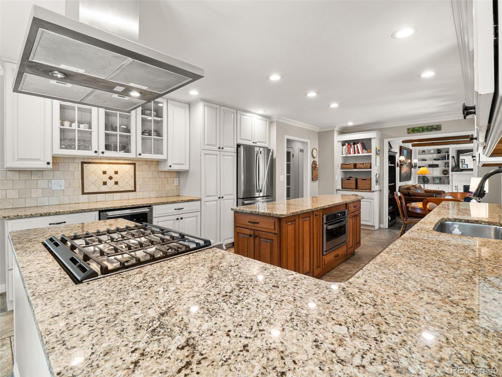 MLS Image #11 for 9880 e chenango avenue,greenwood village, Colorado