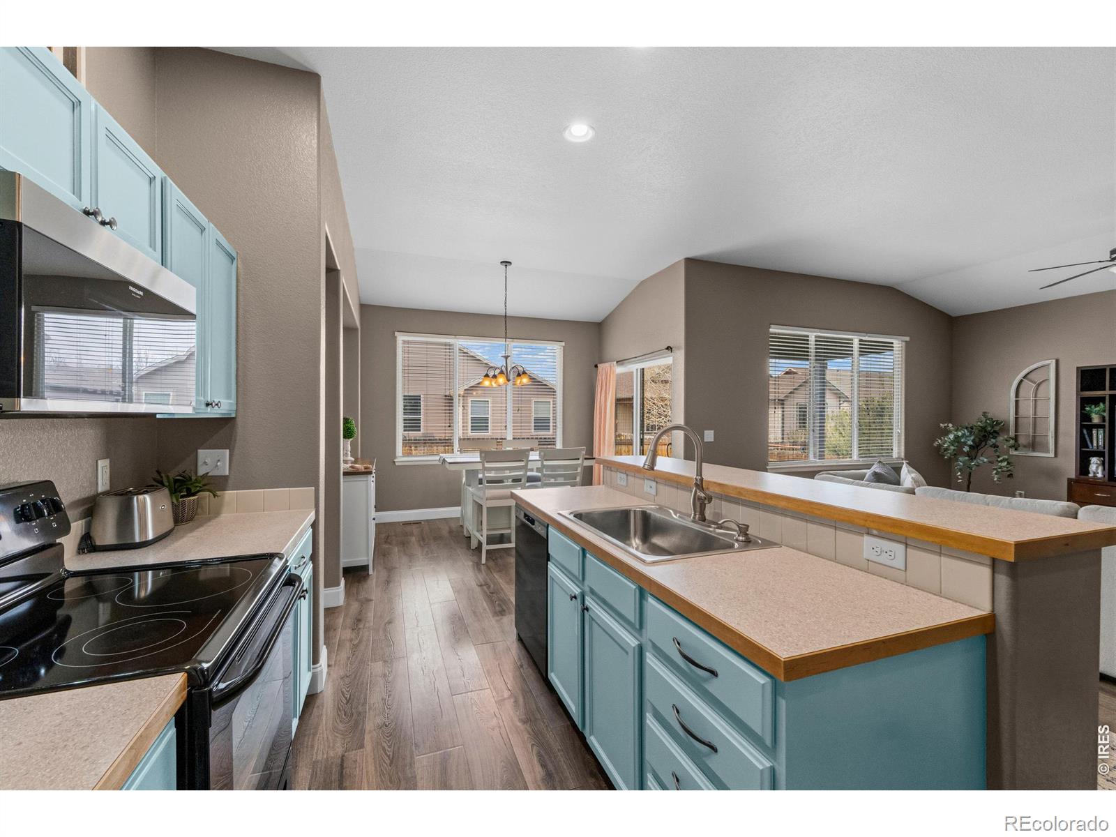 MLS Image #9 for 486  territory lane,johnstown, Colorado