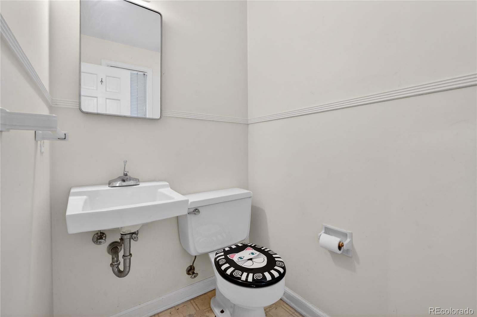 MLS Image #11 for 9177 e tufts place,greenwood village, Colorado
