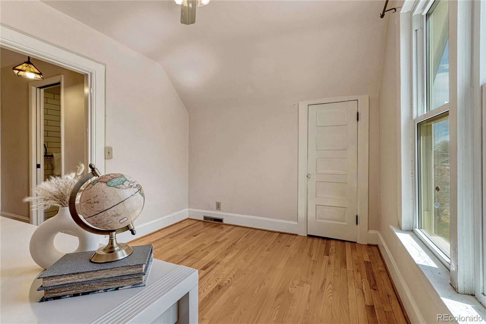 MLS Image #23 for 2929 w 39th avenue,denver, Colorado