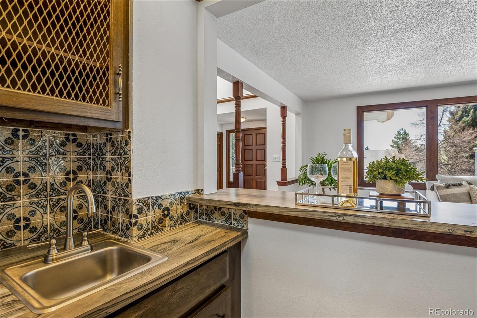 MLS Image #8 for 11851 w 77th drive,arvada, Colorado