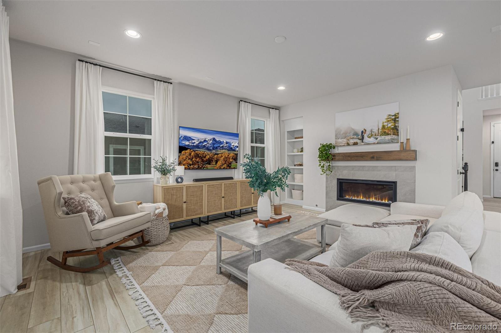 MLS Image #2 for 3986  fultondale street,aurora, Colorado