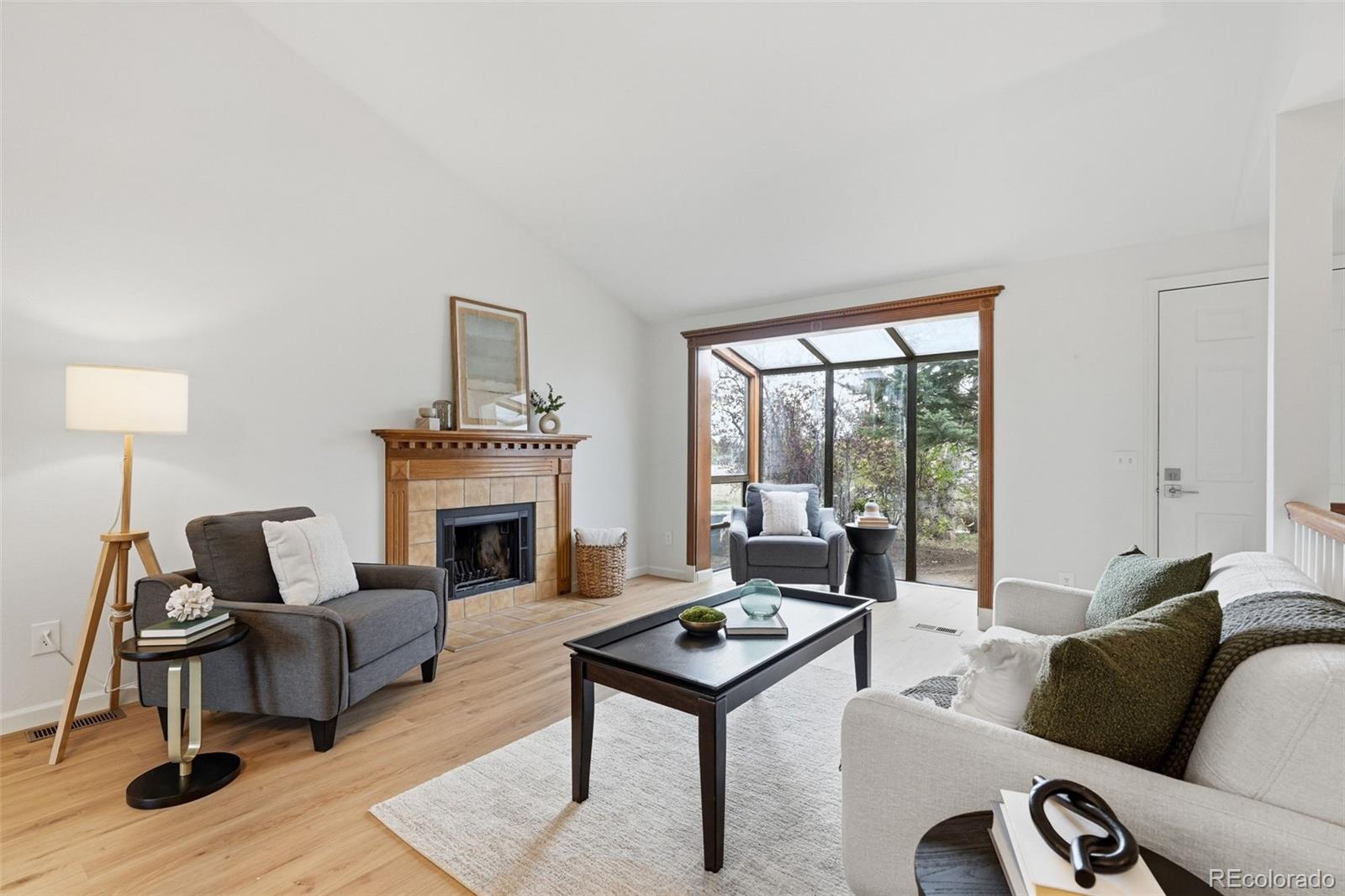 MLS Image #5 for 179 w sycamore lane,louisville, Colorado