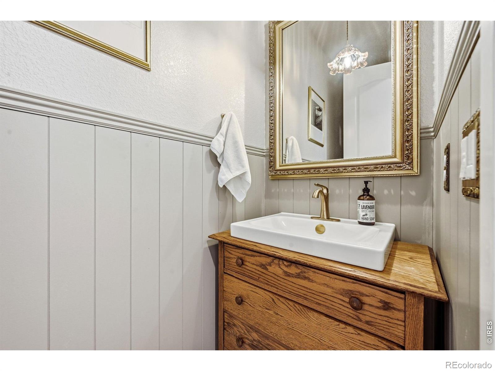MLS Image #12 for 19133 w 95th lane,arvada, Colorado