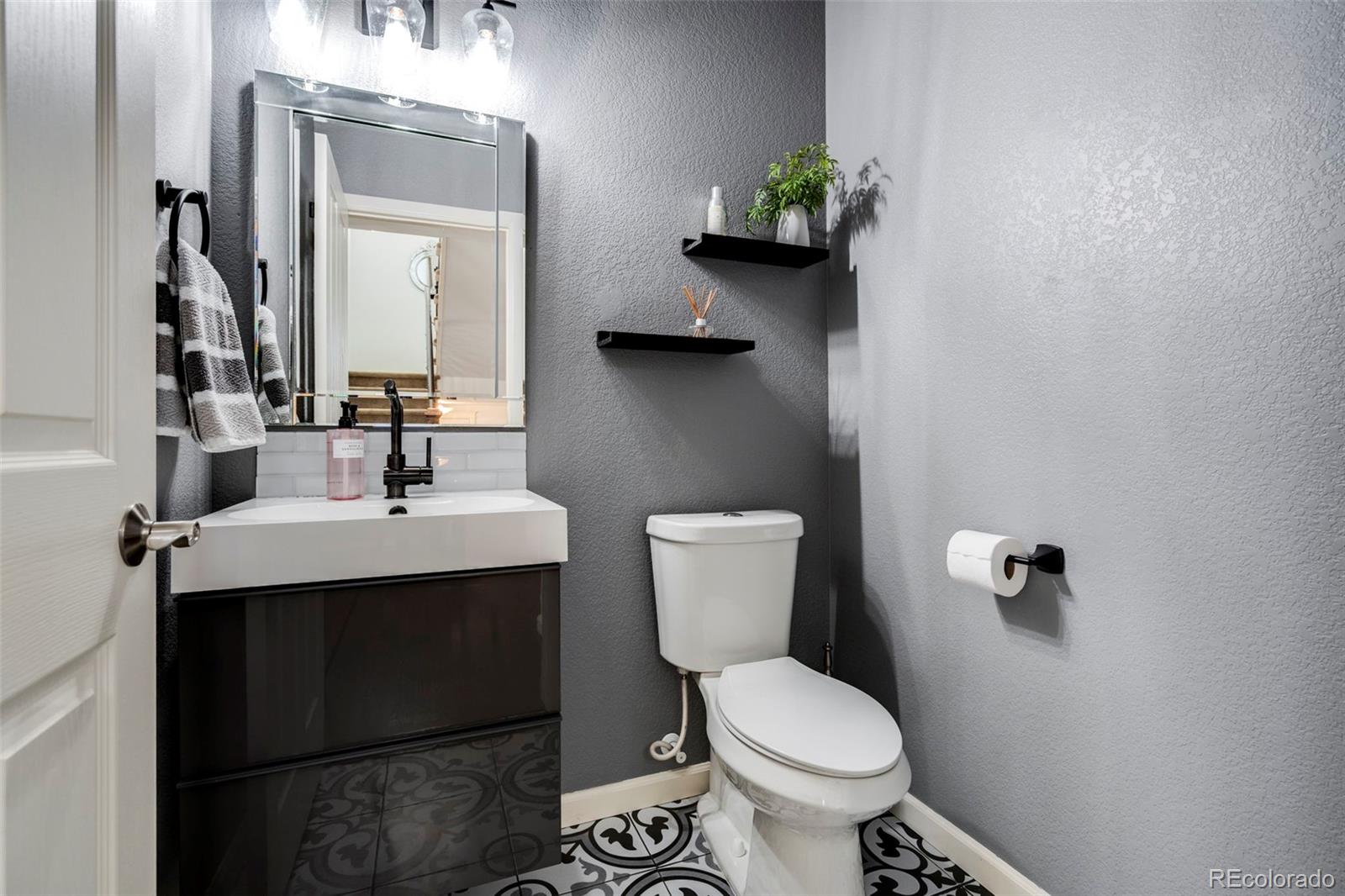 MLS Image #22 for 1124  rockhurst drive,highlands ranch, Colorado