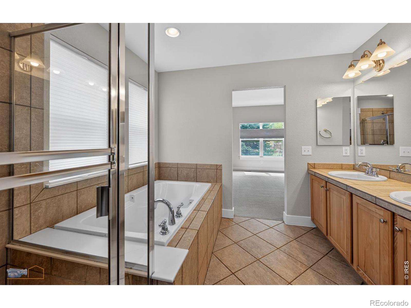 MLS Image #28 for 574  indian peaks trail,lafayette, Colorado