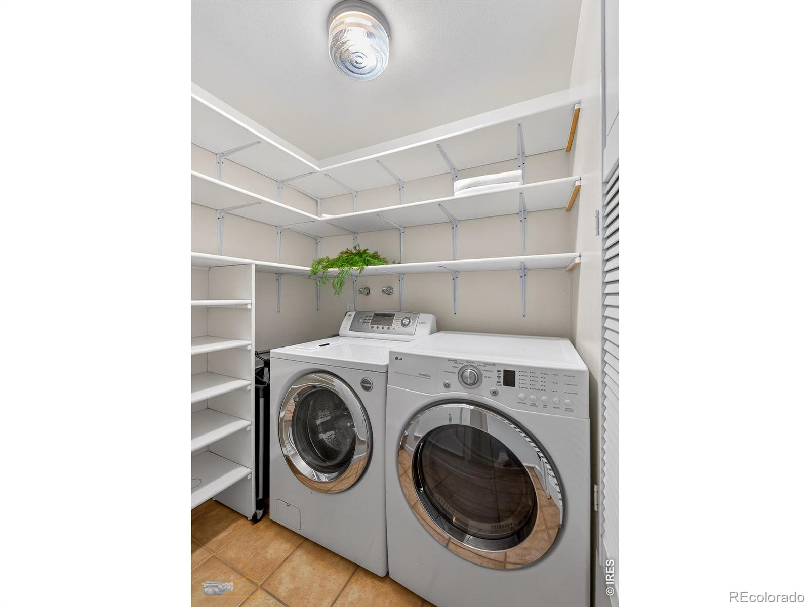 MLS Image #31 for 1462  greenbriar boulevard,boulder, Colorado