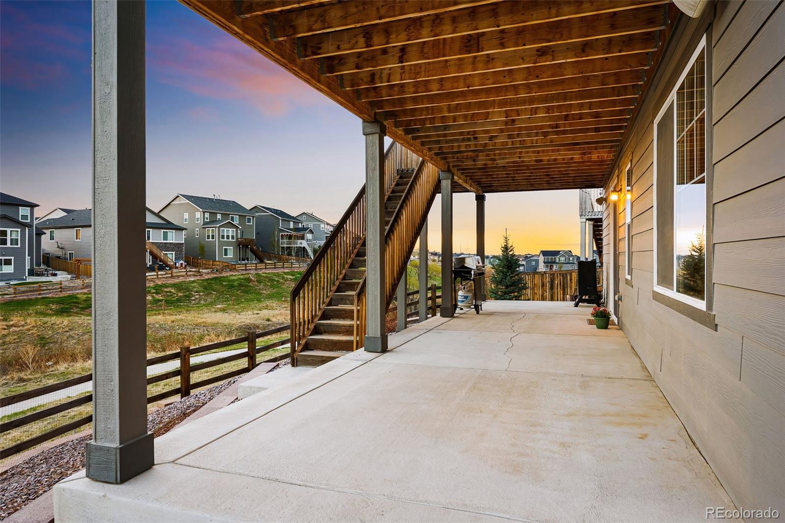 MLS Image #11 for 5779 s haleyville street,aurora, Colorado