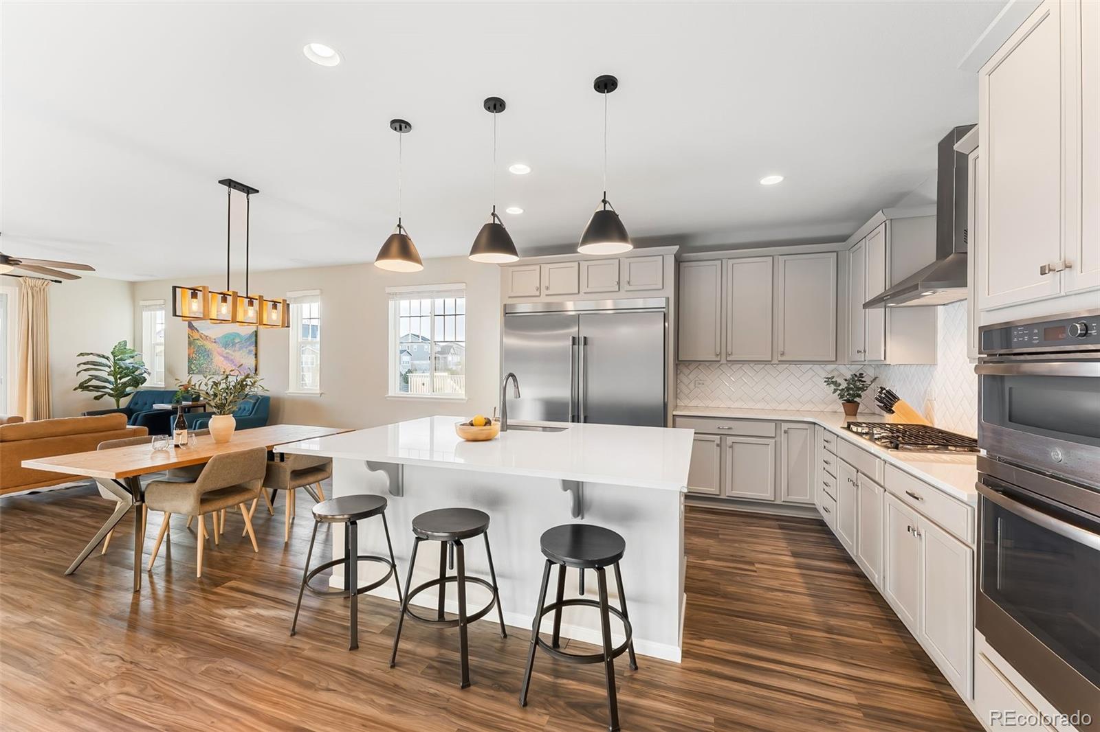 MLS Image #3 for 5779 s haleyville street,aurora, Colorado