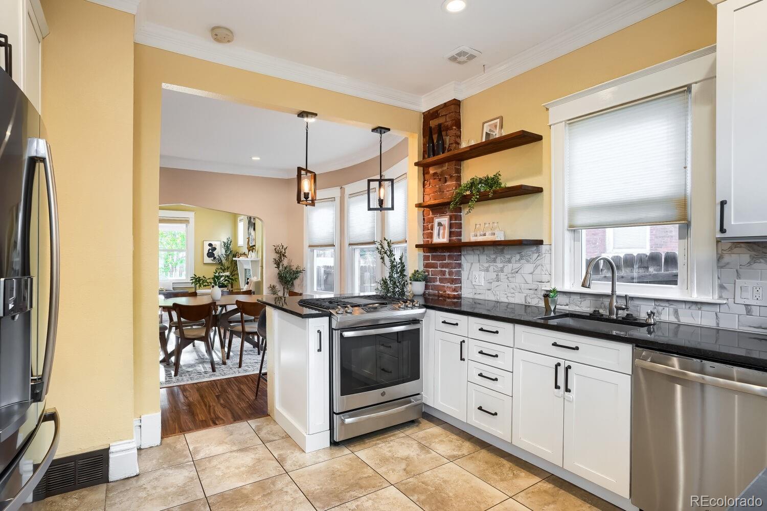 MLS Image #10 for 2831  decatur street,denver, Colorado