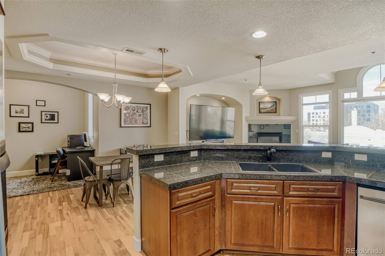 MLS Image #16 for 1735 n ogden street 301,denver, Colorado