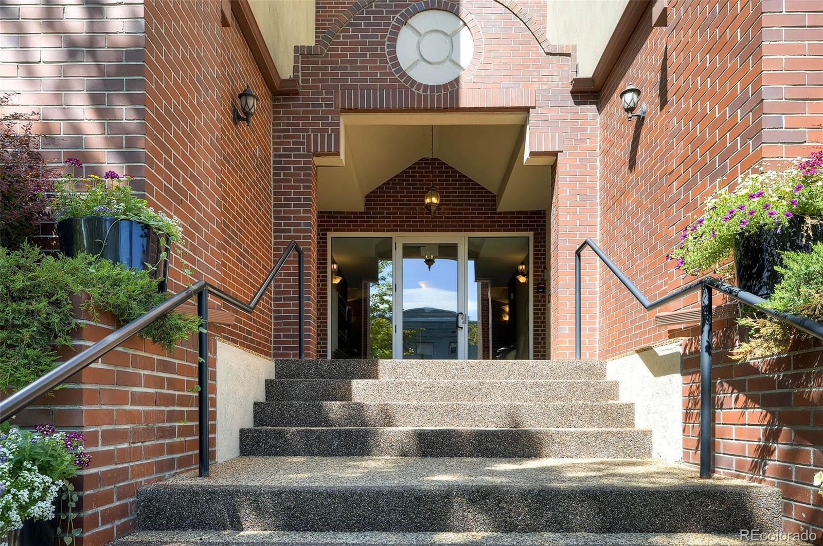 MLS Image #5 for 1735 n ogden street 301,denver, Colorado