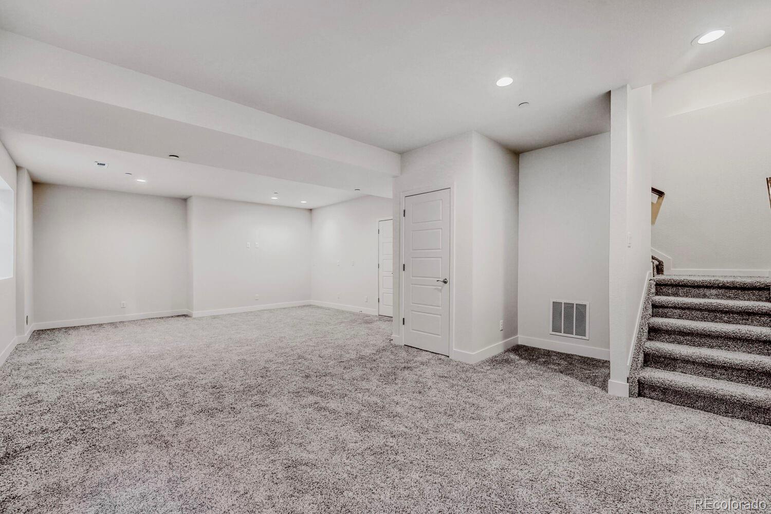 MLS Image #12 for 9086  rifle street,commerce city, Colorado