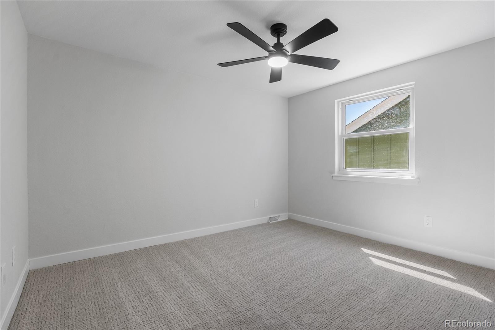 MLS Image #30 for 7570 s rosemary circle,centennial, Colorado
