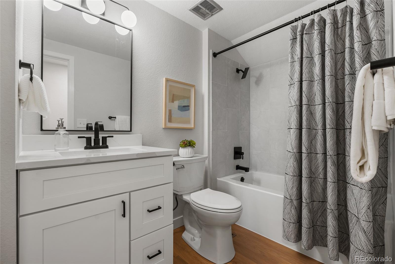 MLS Image #32 for 7570 s rosemary circle,centennial, Colorado