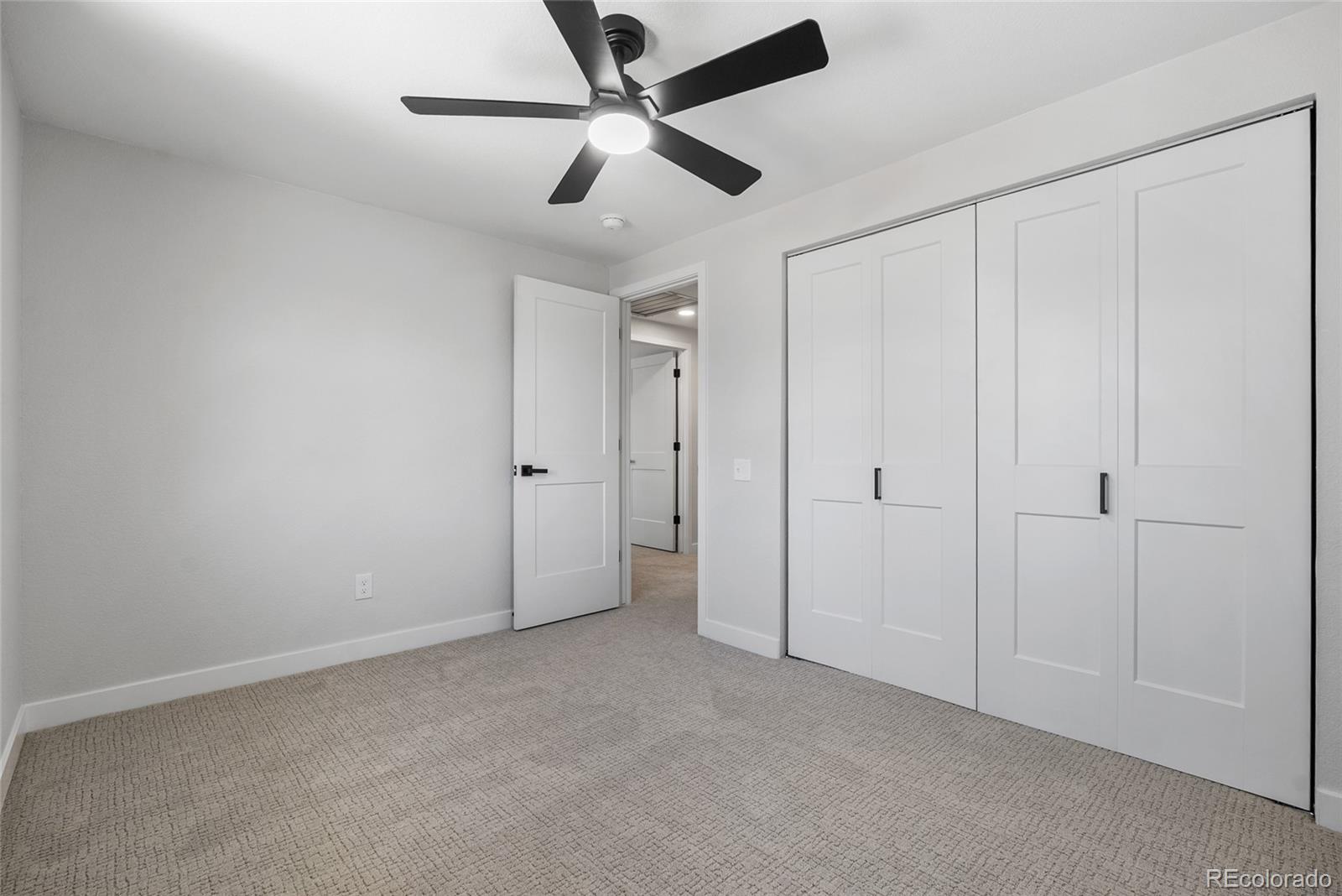 MLS Image #33 for 7570 s rosemary circle,centennial, Colorado