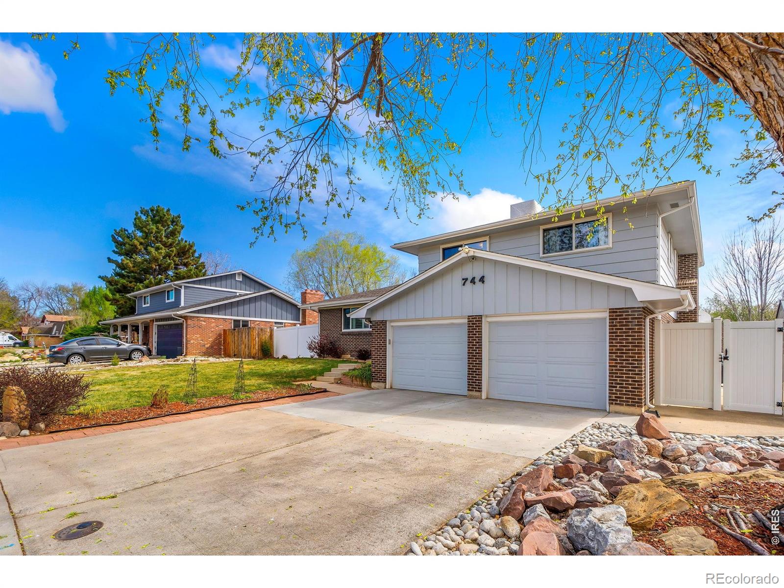 MLS Image #2 for 744 s bermont drive,lafayette, Colorado