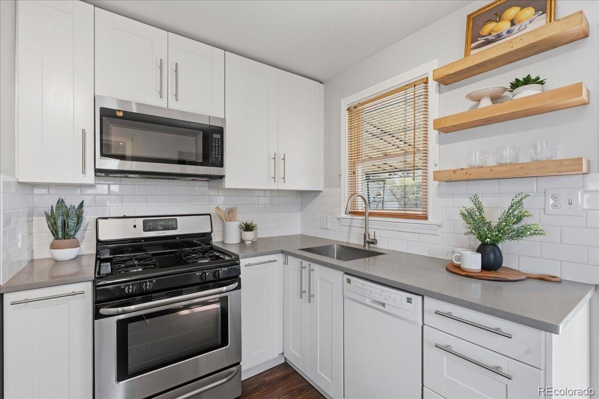 MLS Image #11 for 5005  steele street,denver, Colorado
