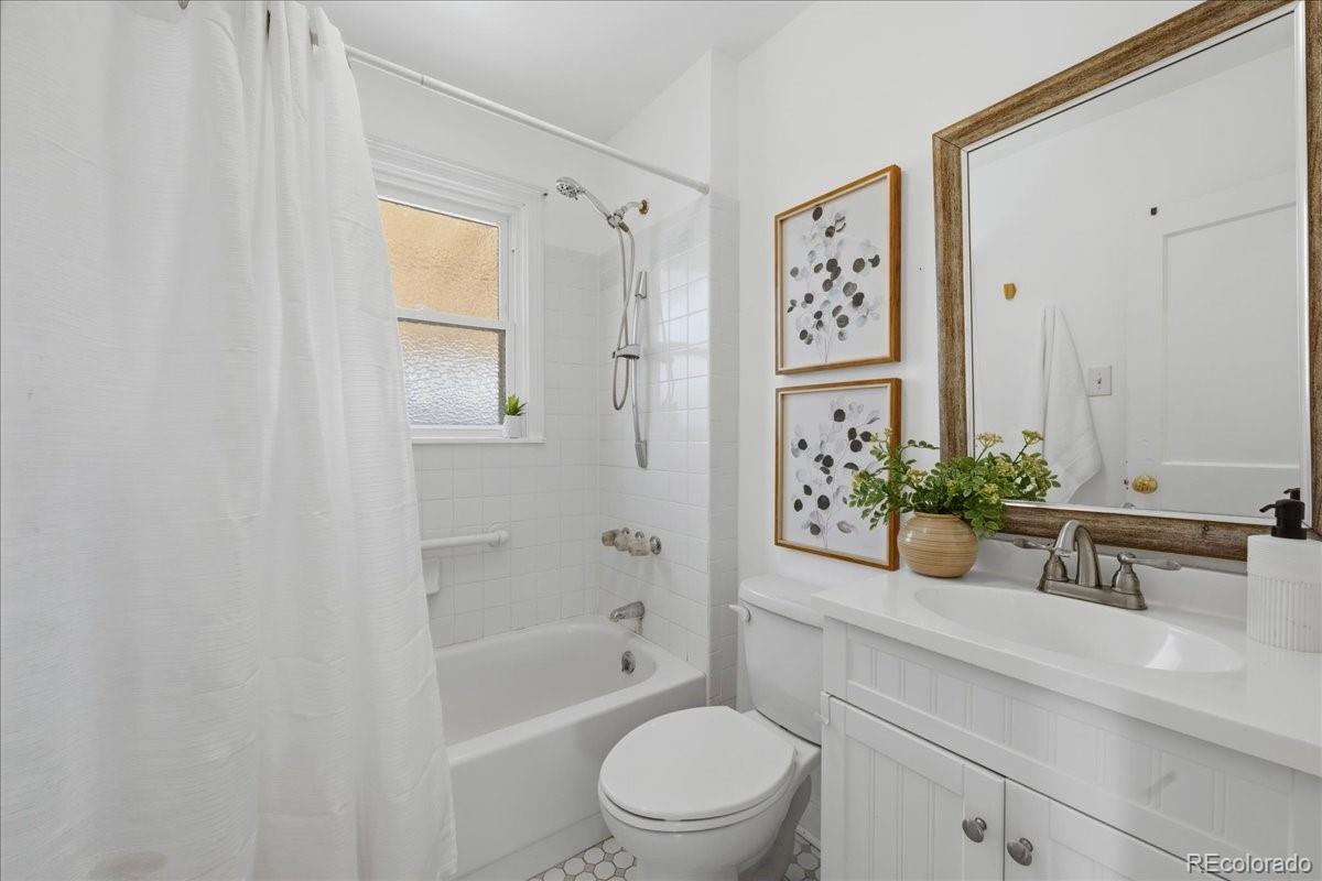 MLS Image #16 for 5005  steele street,denver, Colorado
