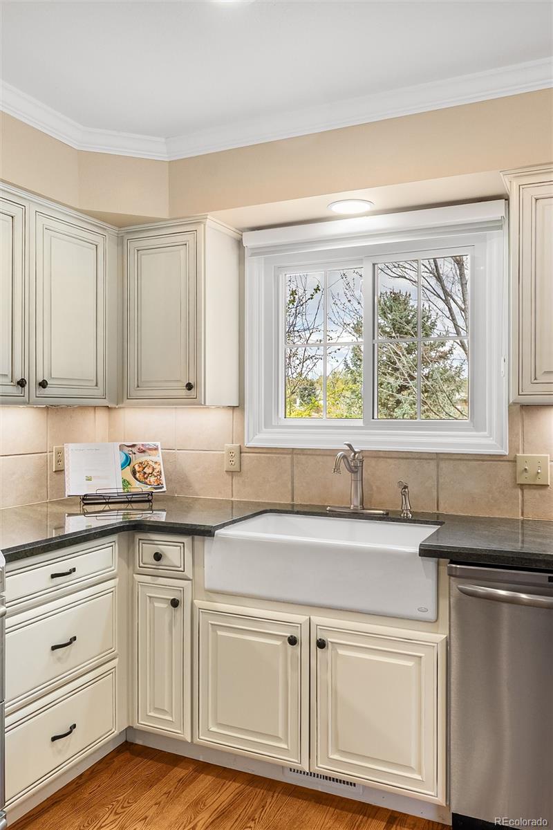 MLS Image #6 for 8926  greenspointe lane,highlands ranch, Colorado