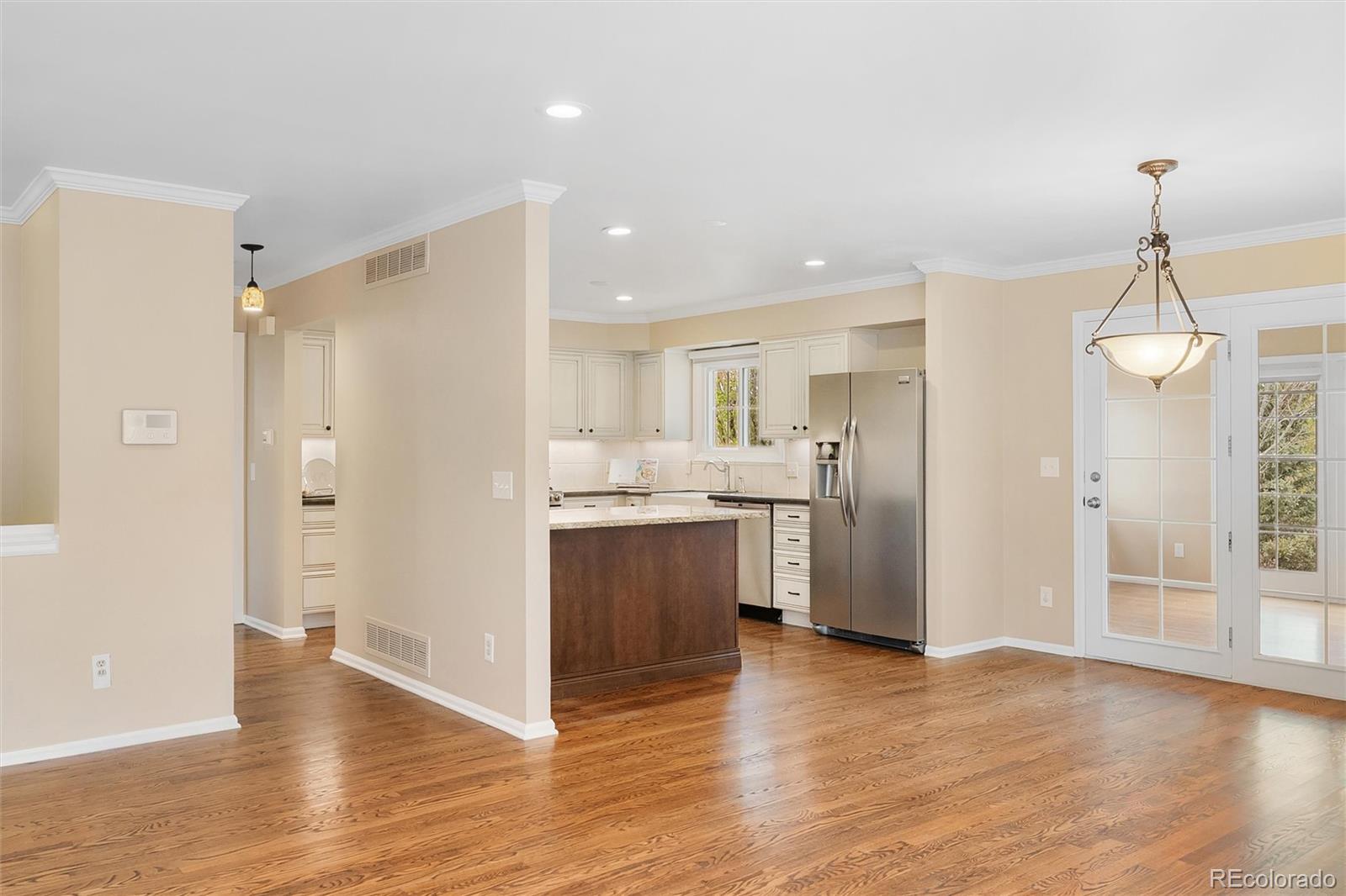 MLS Image #9 for 8926  greenspointe lane,highlands ranch, Colorado