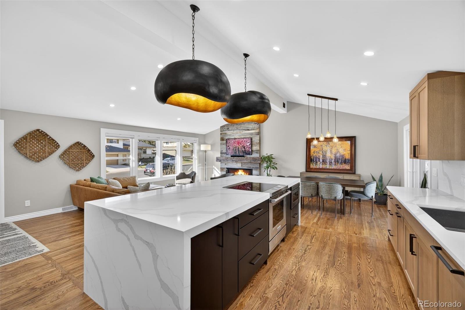 MLS Image #14 for 7665 e napa place,denver, Colorado