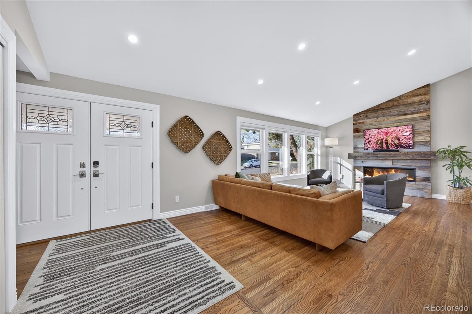 MLS Image #2 for 7665 e napa place,denver, Colorado
