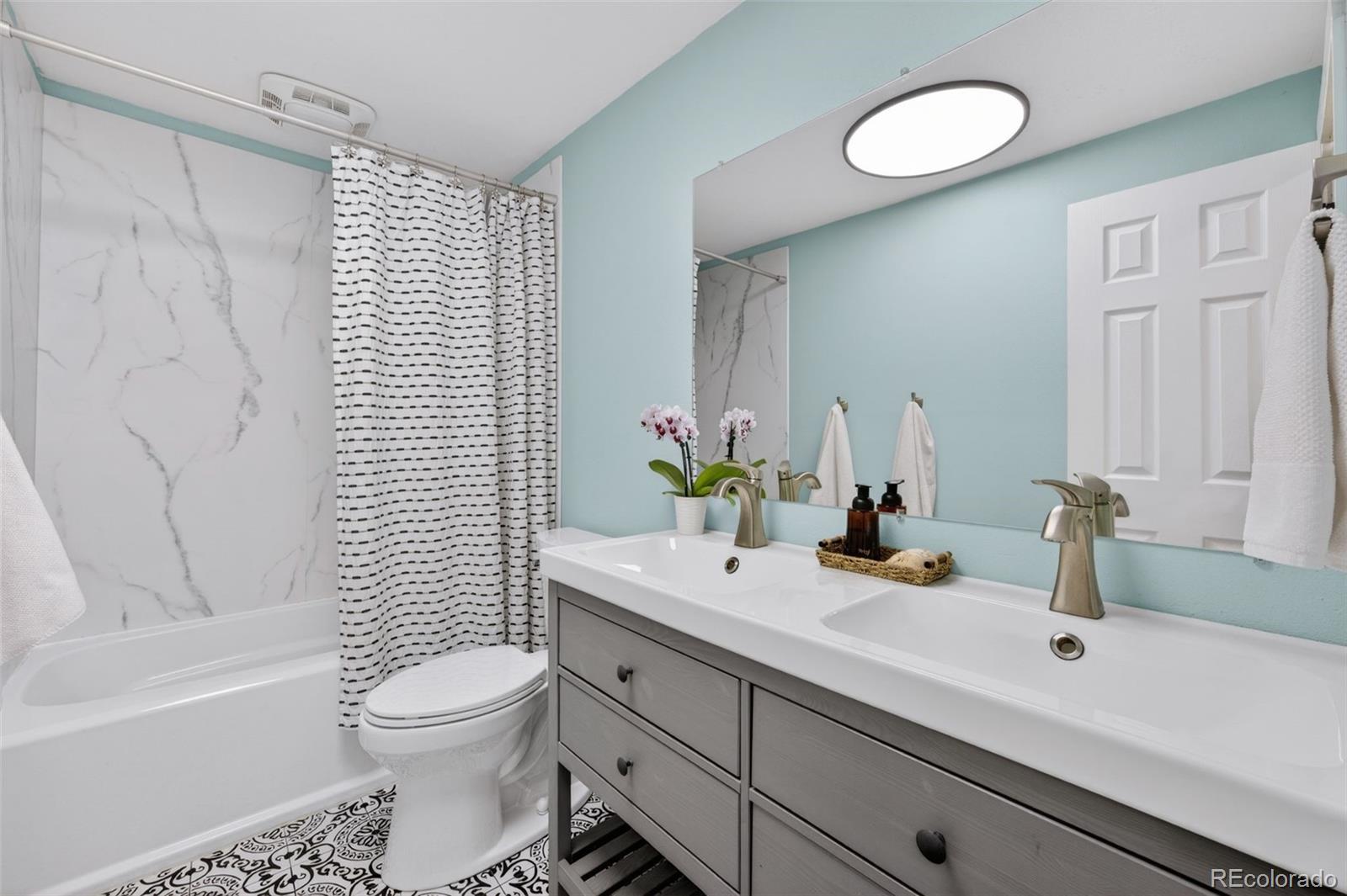 MLS Image #24 for 7665 e napa place,denver, Colorado