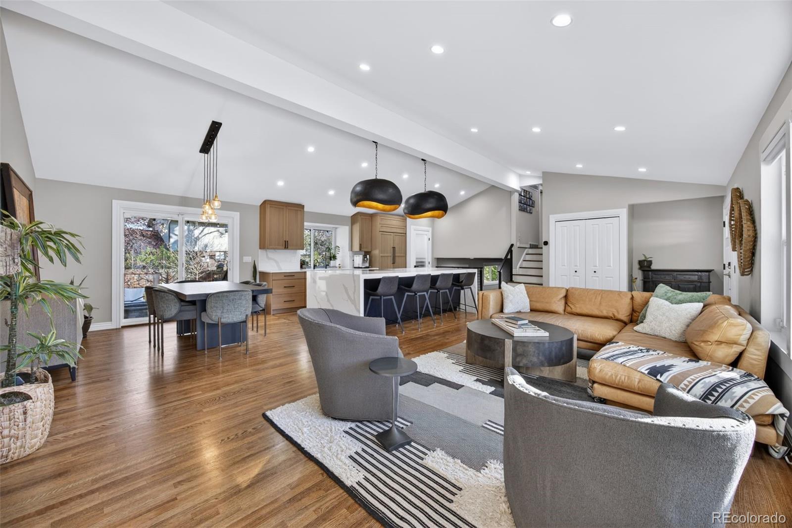 MLS Image #4 for 7665 e napa place,denver, Colorado