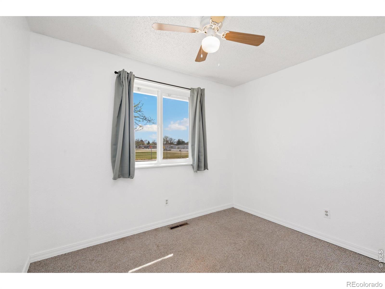 MLS Image #19 for 3411 n douglas avenue,loveland, Colorado