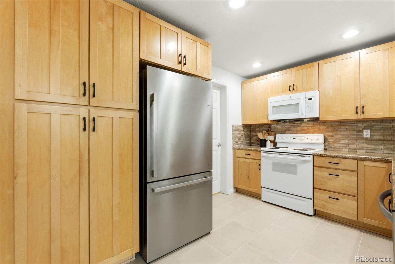 MLS Image #5 for 2153 s fulton circle 101,aurora, Colorado