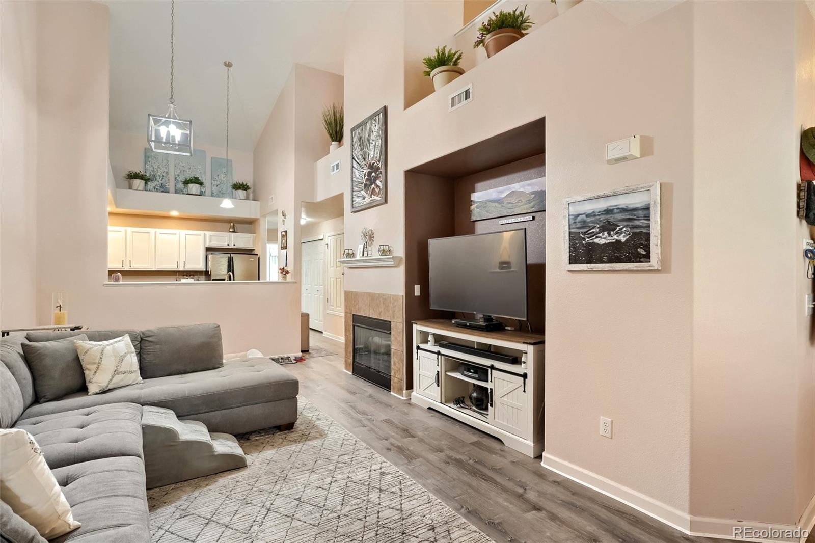 MLS Image #6 for 5800  tower road,denver, Colorado