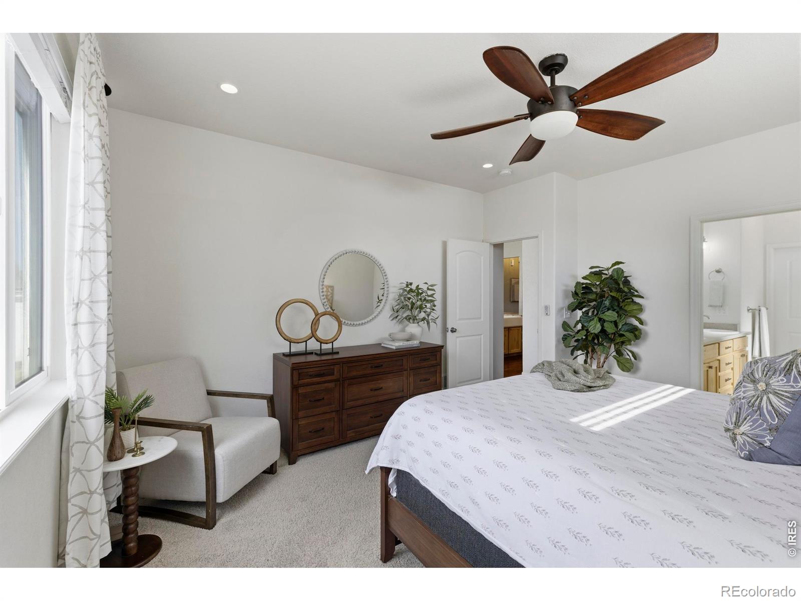 MLS Image #14 for 748  dakota way,windsor, Colorado