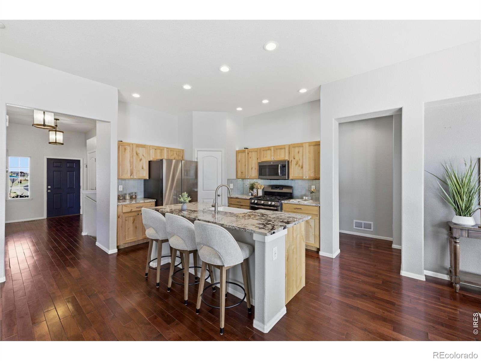 MLS Image #7 for 748  dakota way,windsor, Colorado