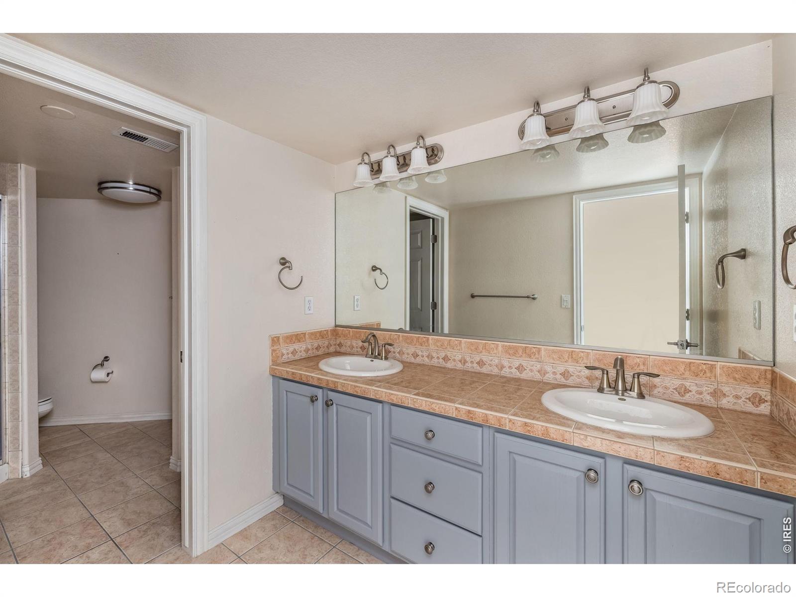 MLS Image #35 for 61  blue heron drive,thornton, Colorado